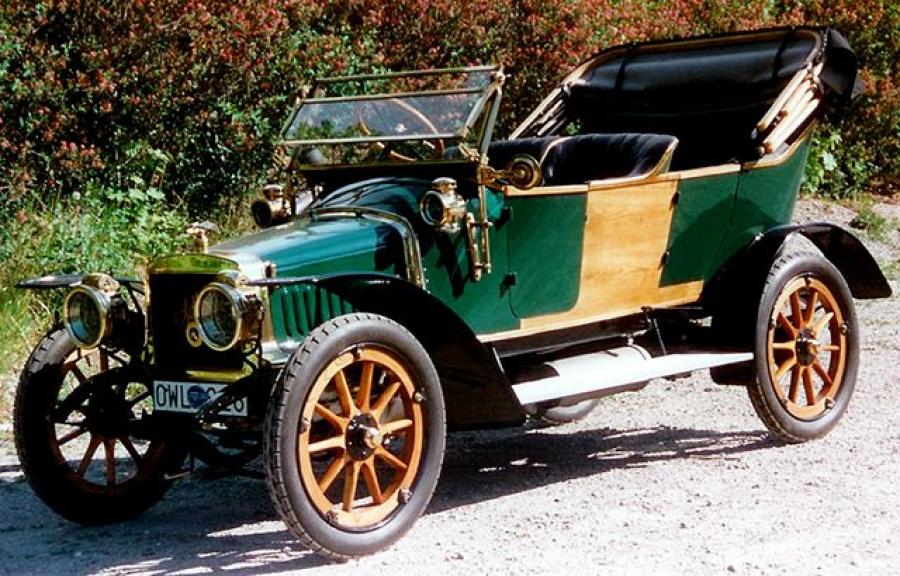  Adler 5/11 PS 1910 года  (фото 1 из 1)